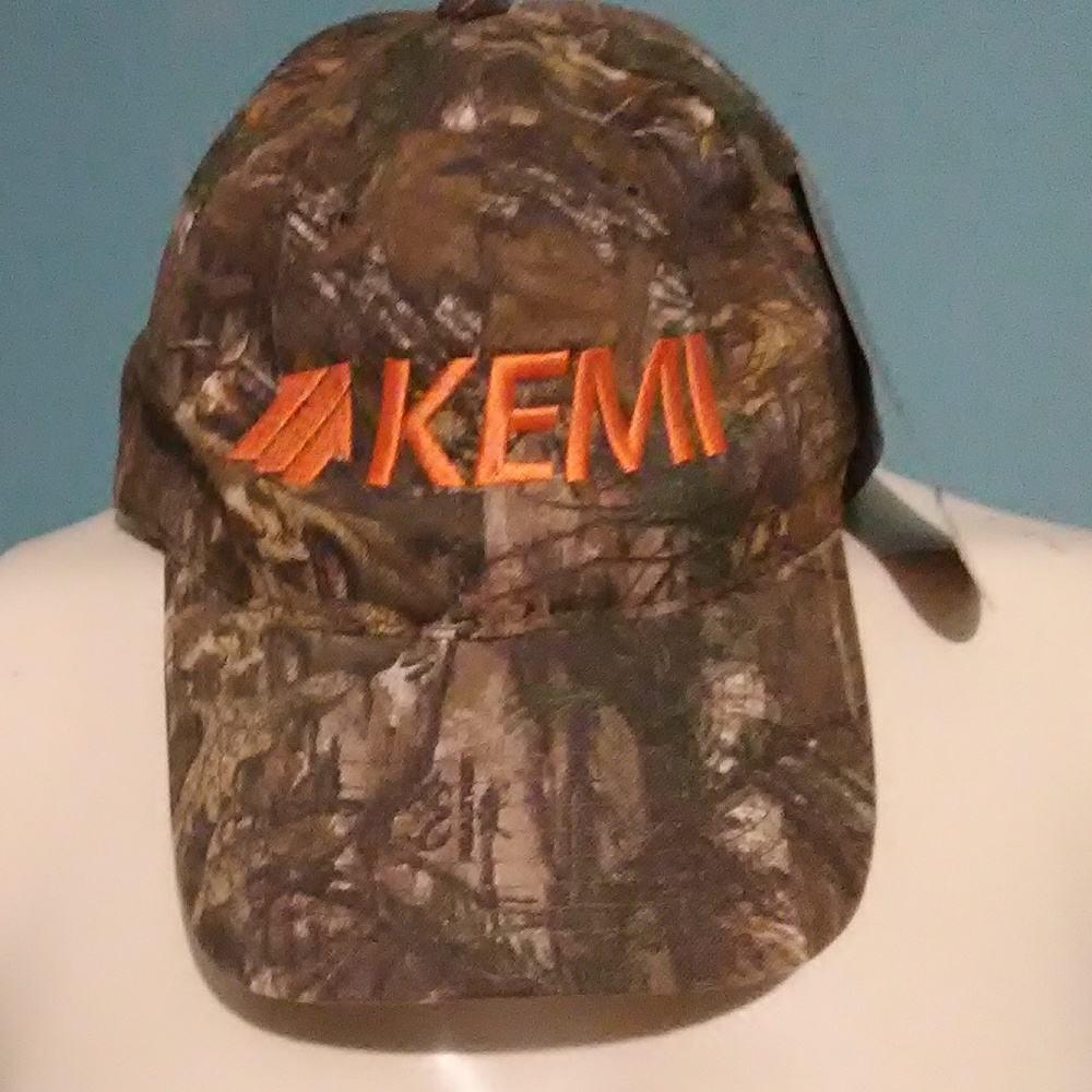 SALE Kemi Hat. NWT